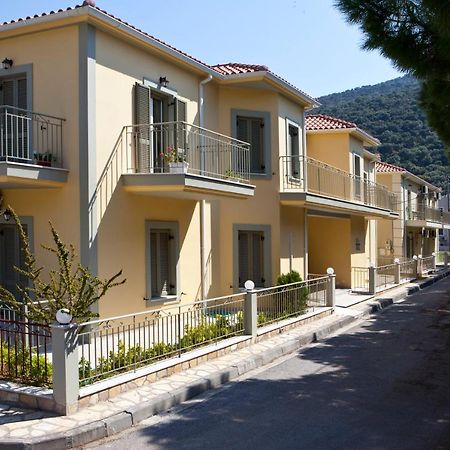 Evangelia Agia Efimia Bagian luar foto